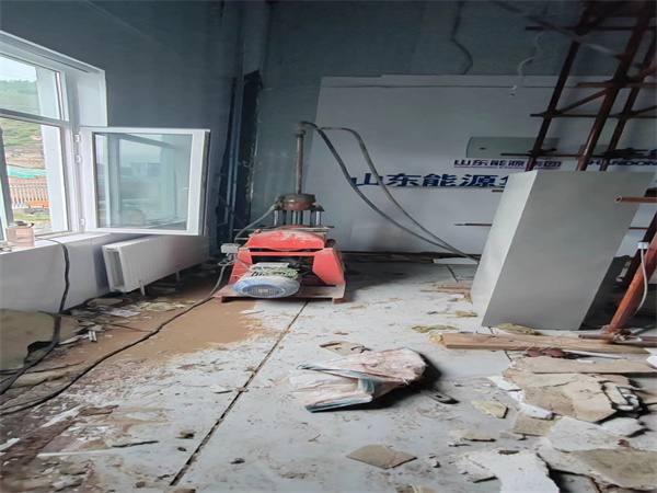 肥东地基基础下沉墙体裂缝加固注浆顶升施工